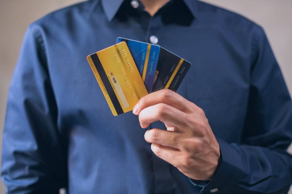 How to Choose the Best Credit Card for Beginners in 2024-TheCardPedia